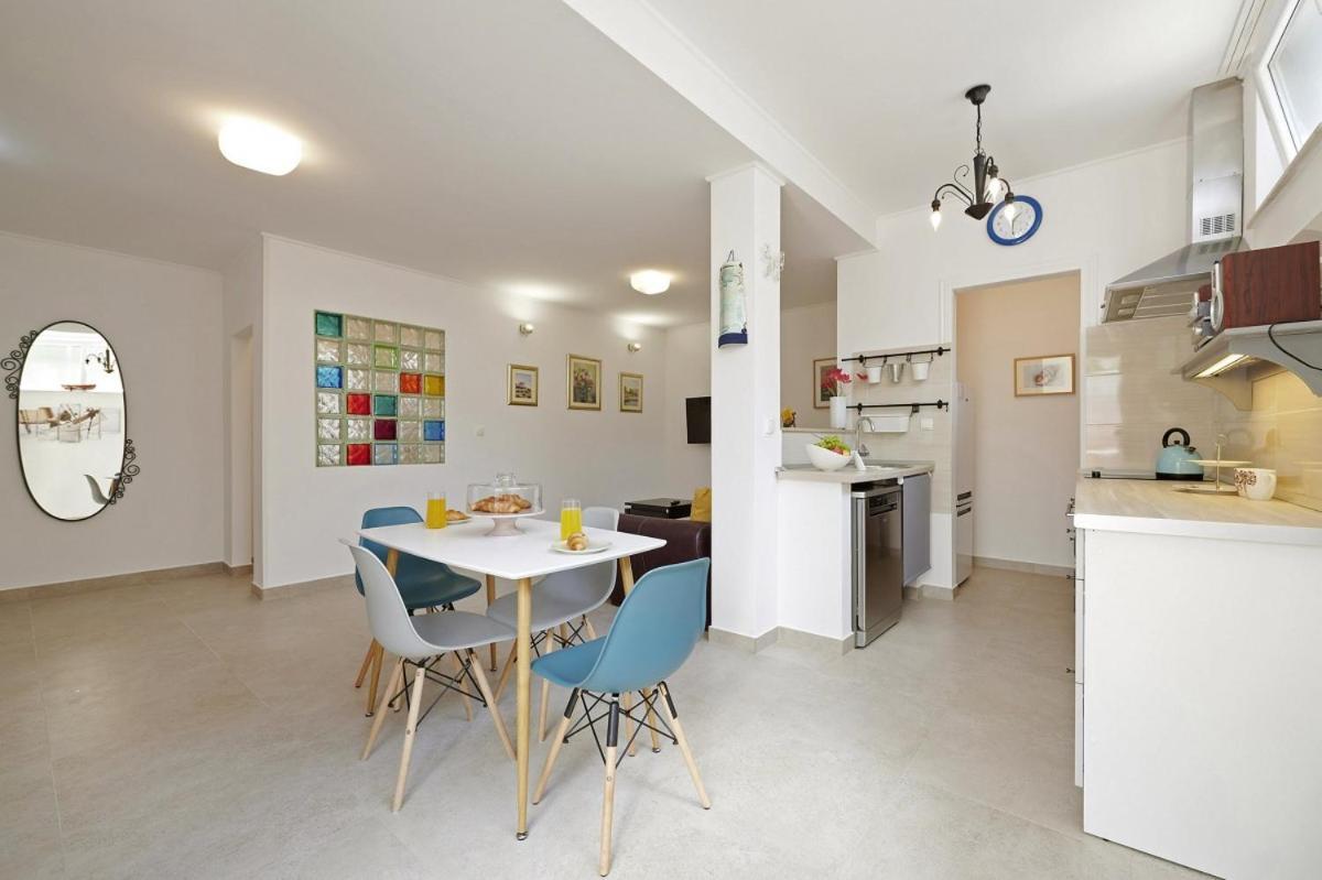 Вилла Smuketa In Trogir Haus Fuer 4 Personen Экстерьер фото