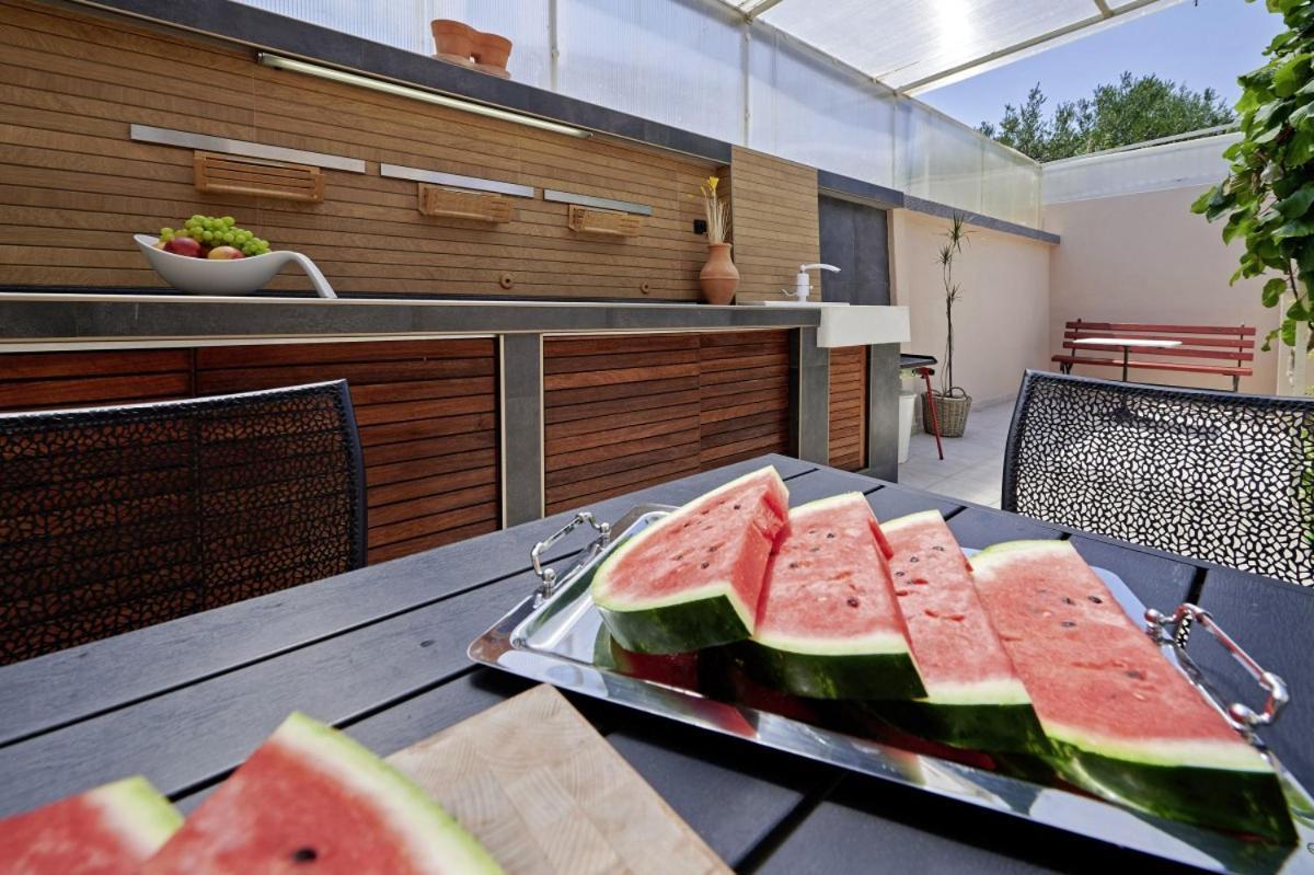 Вилла Smuketa In Trogir Haus Fuer 4 Personen Экстерьер фото